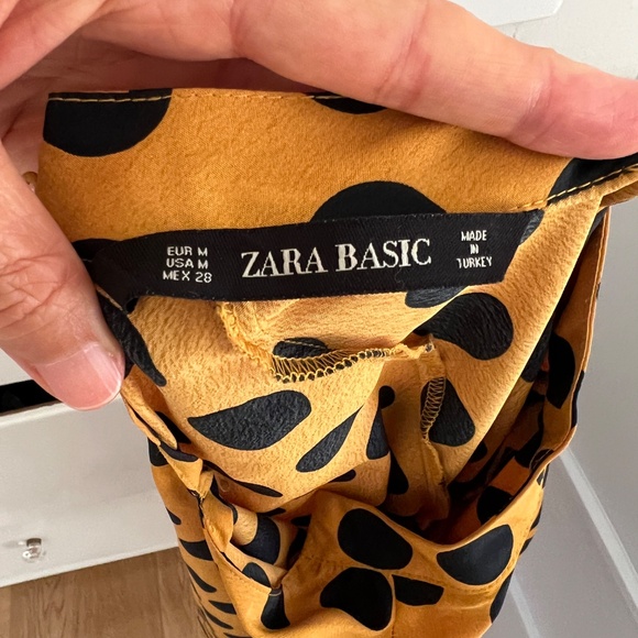 Zara Polka Dot Blouse Yellow Black Size Medium - Picture 9 of 9